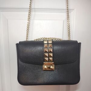 New Handmade Italian Saffiano Leather Studded Handbag| Black w/Gold Hardware